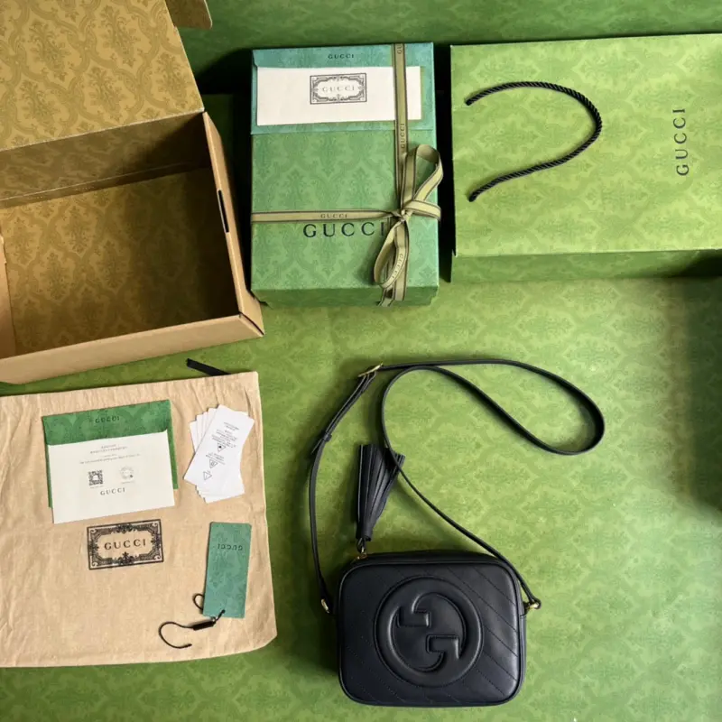 742360 CM 11 High-Quality Bags - Image 9