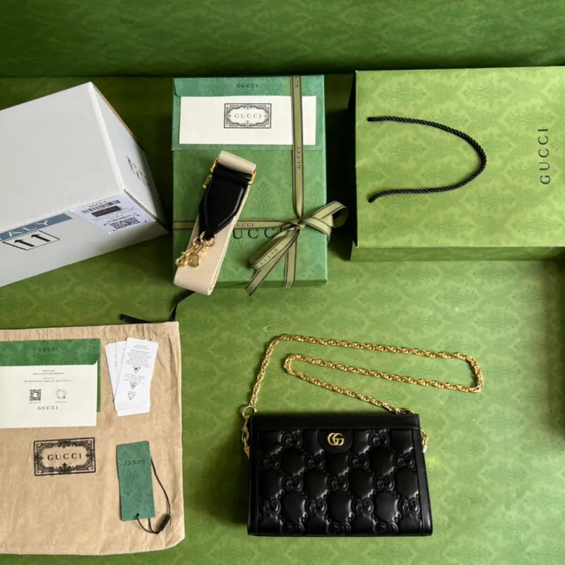 702200 CM 3 High-Quality Bags - Image 9