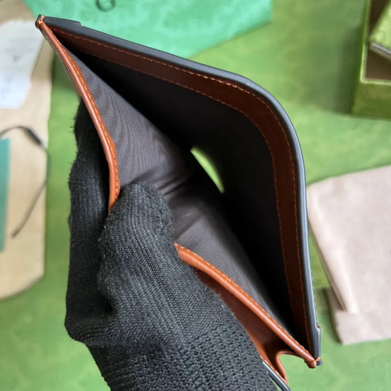 723786 CM 3 High-Quality Bags - Image 9