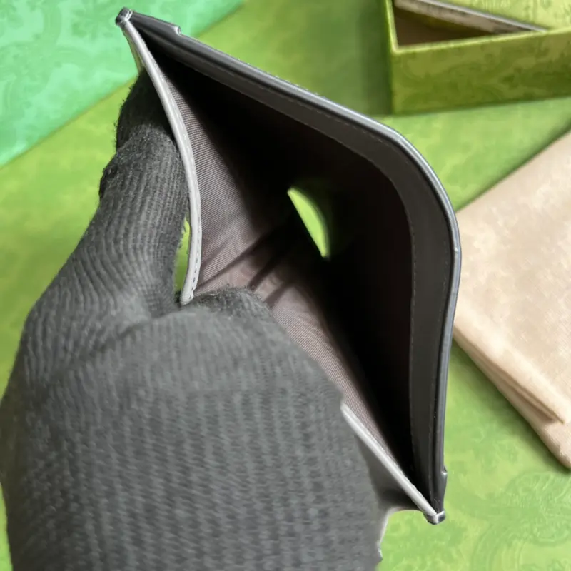 723786 CM 5 High-Quality Bags - Image 9