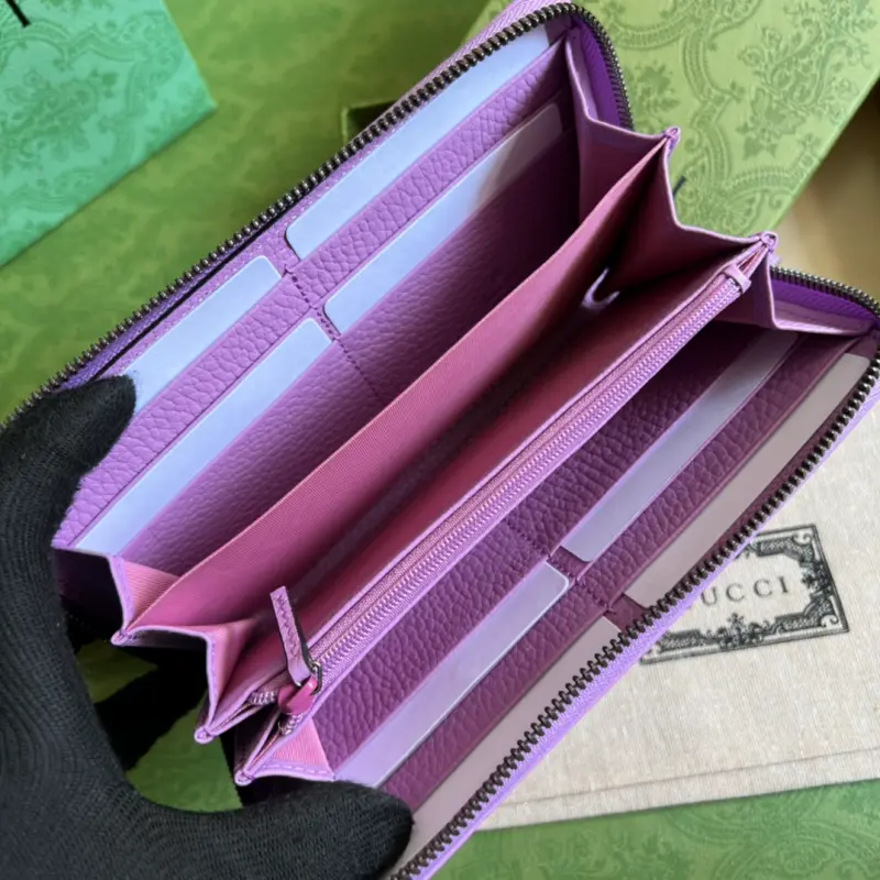 456117 CM 4 High-Quality Bags - Image 9