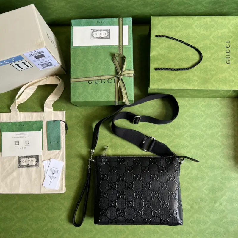 696009 CM 1 High-Quality Bags - Image 9