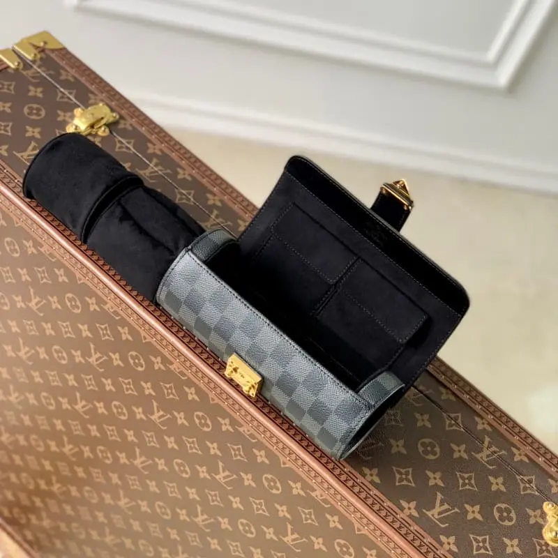 M10145 Haig 19x8x8cm High Quality Bags - Image 9