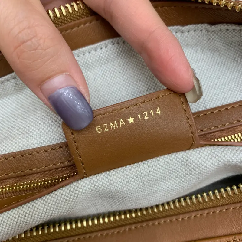 ML261 2 High Quality Bags - Image 9