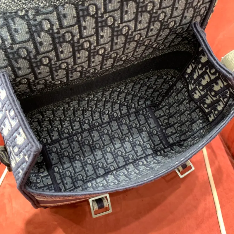 ML193 1 High Quality Bags - Image 9