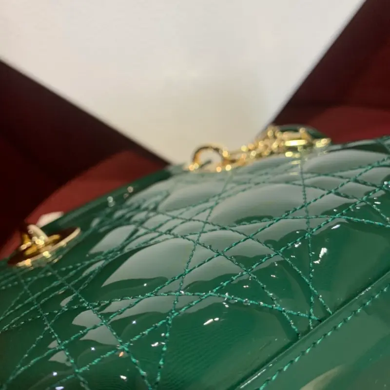 ML181 7 High Quality Bags - Image 9