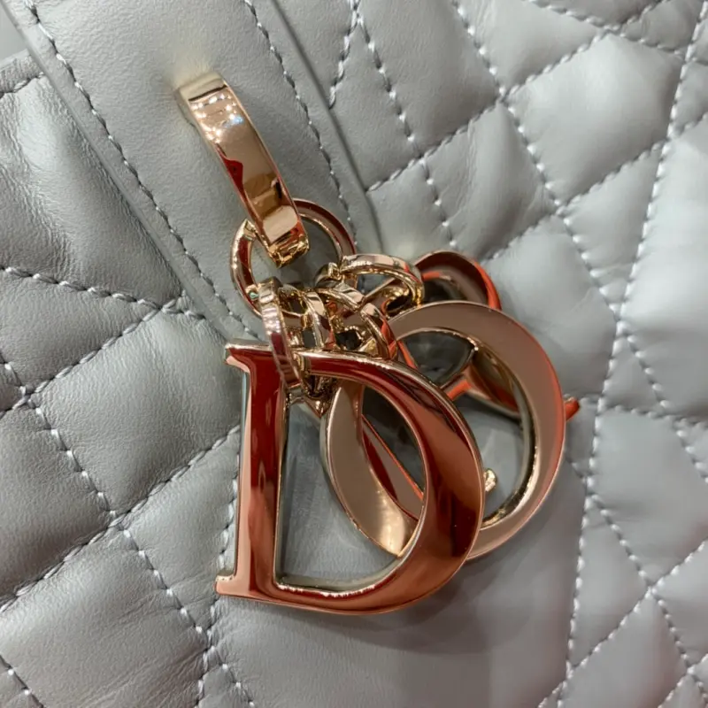 ML175 3 High Quality Bags - Image 9