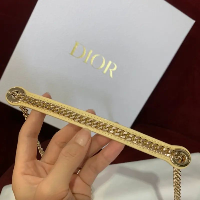 ML181 1 High Quality Bags - Image 9