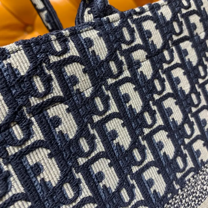 ML161 41cm High Quality Bags - Image 9