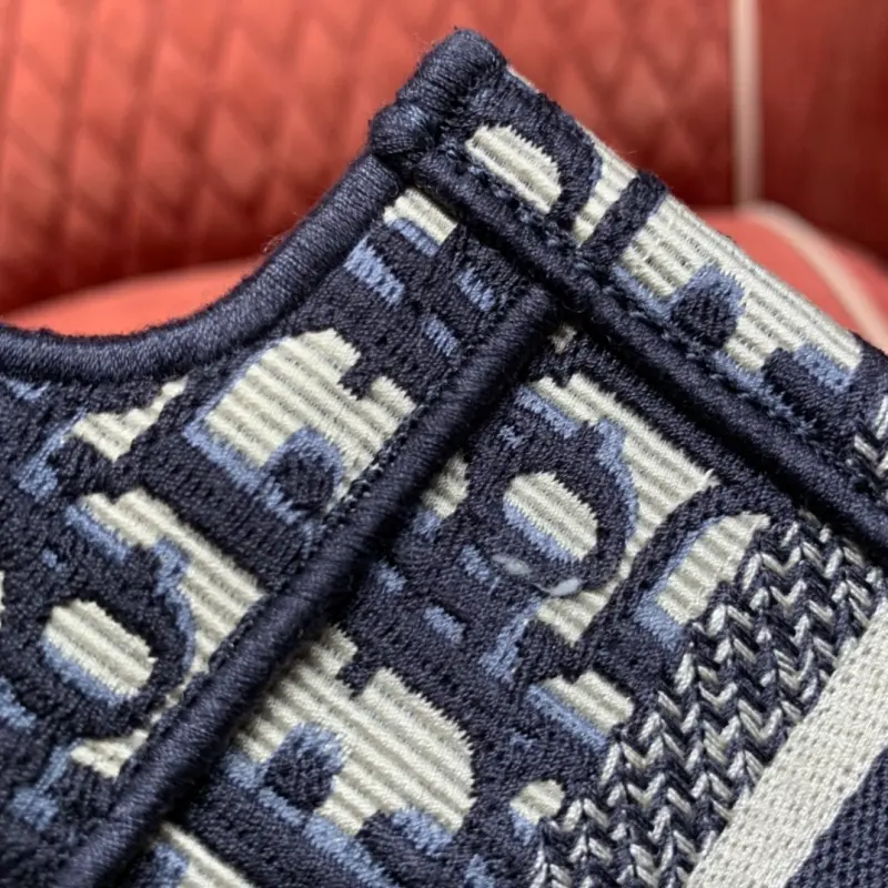 ML155 1 High Quality Bags - Image 9