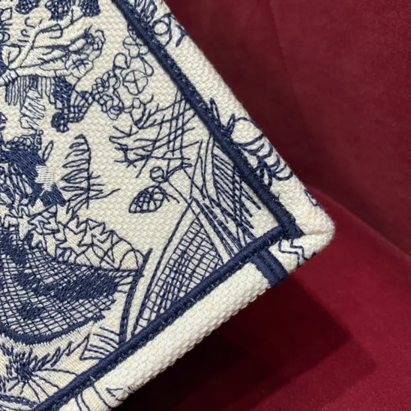 ML146 41cm High Quality Bags - Image 9