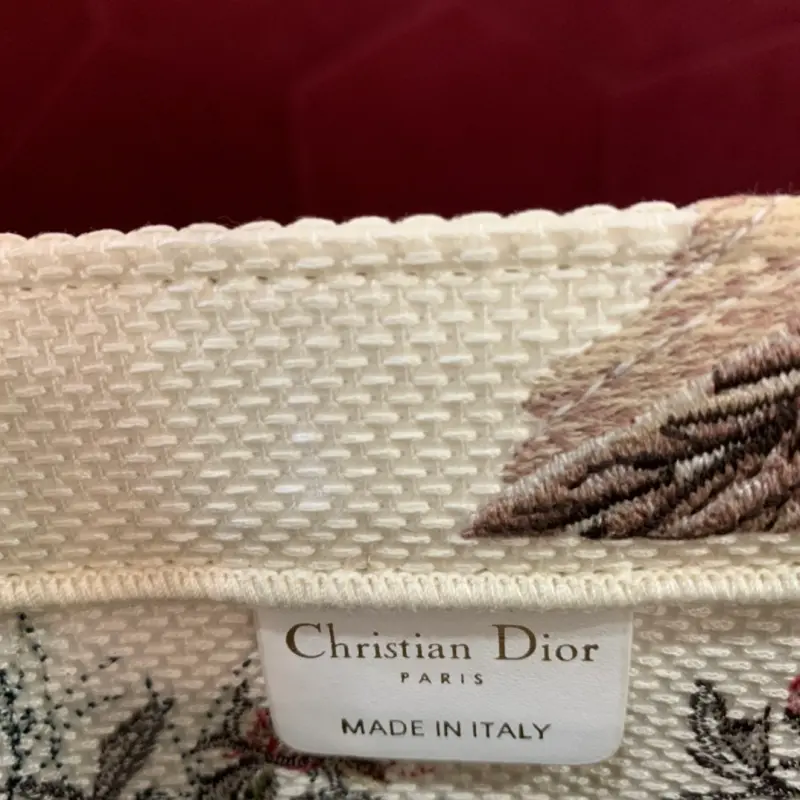 ML145 41cm High Quality Bags - Image 9