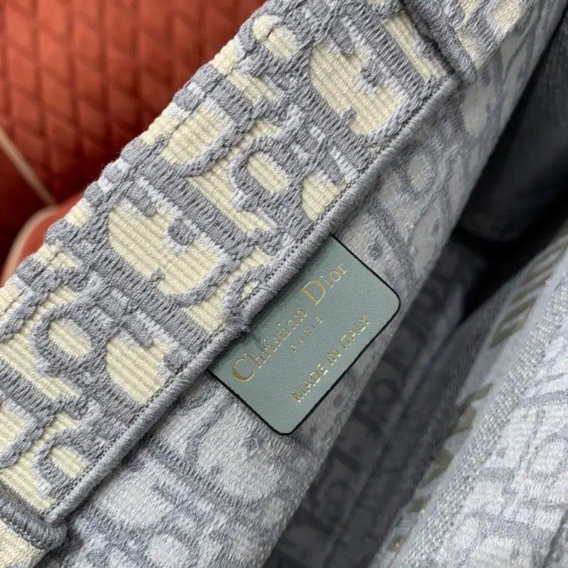 ML144 36cm High Quality Bags - Image 9