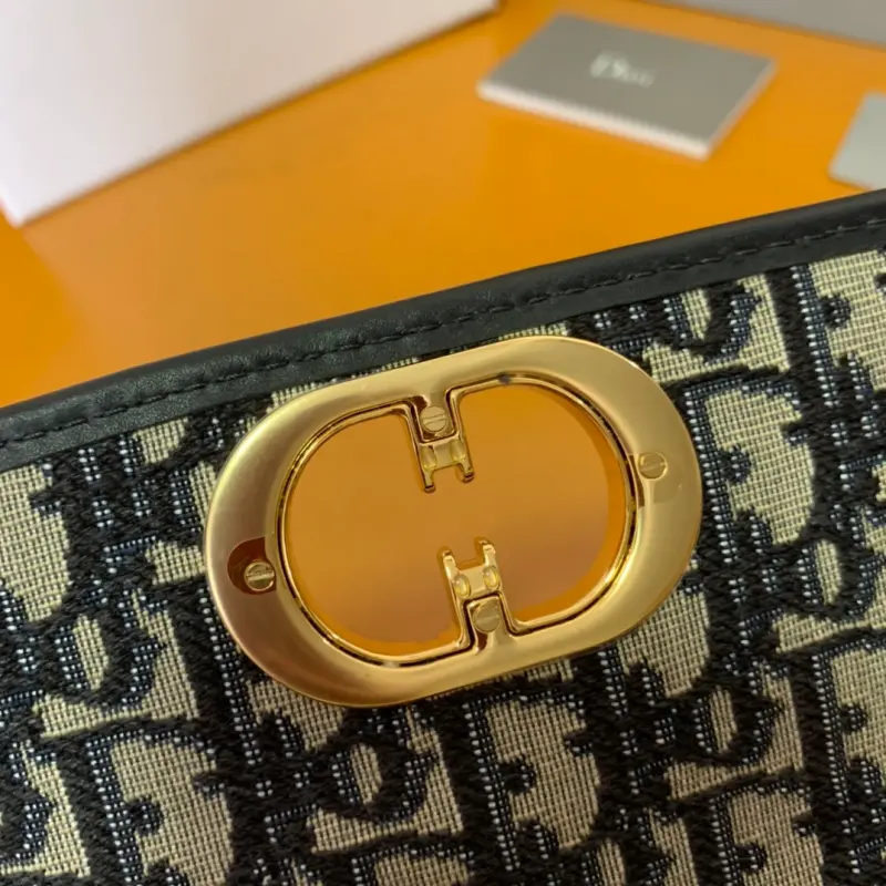 ML137 High Quality Bags - Image 9