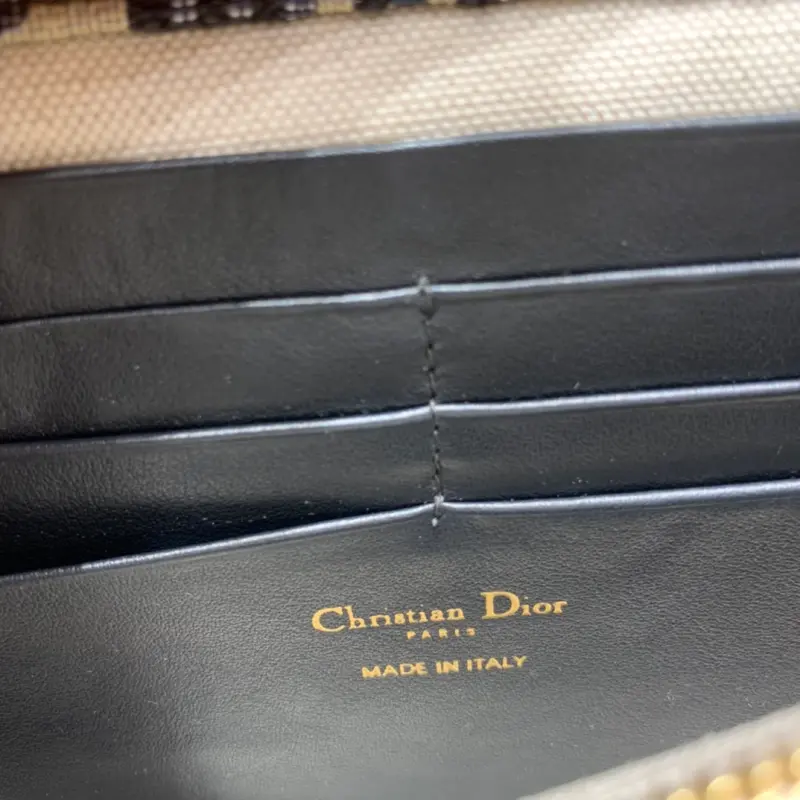 ML122 High Quality Bags - Image 9