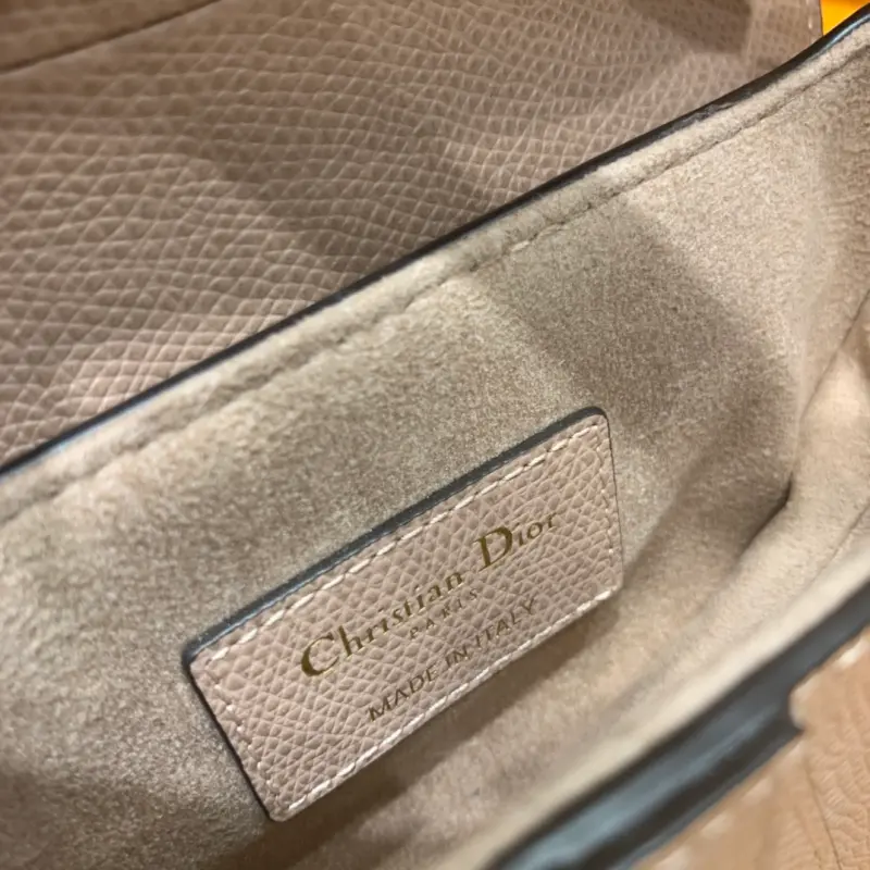 ML121 1 High Quality Bags - Image 9