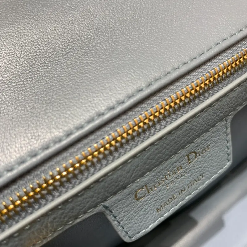 ML103 2 High Quality Bags - Image 9