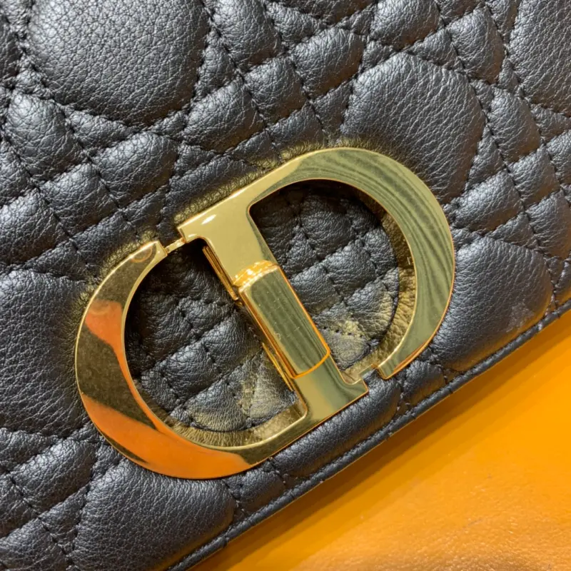 ML102 3 High Quality Bags - Image 8