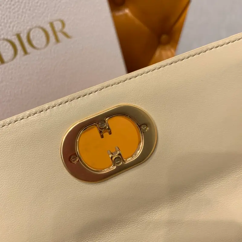 ML101 Creamy Apricot High Quality Bags - Image 10