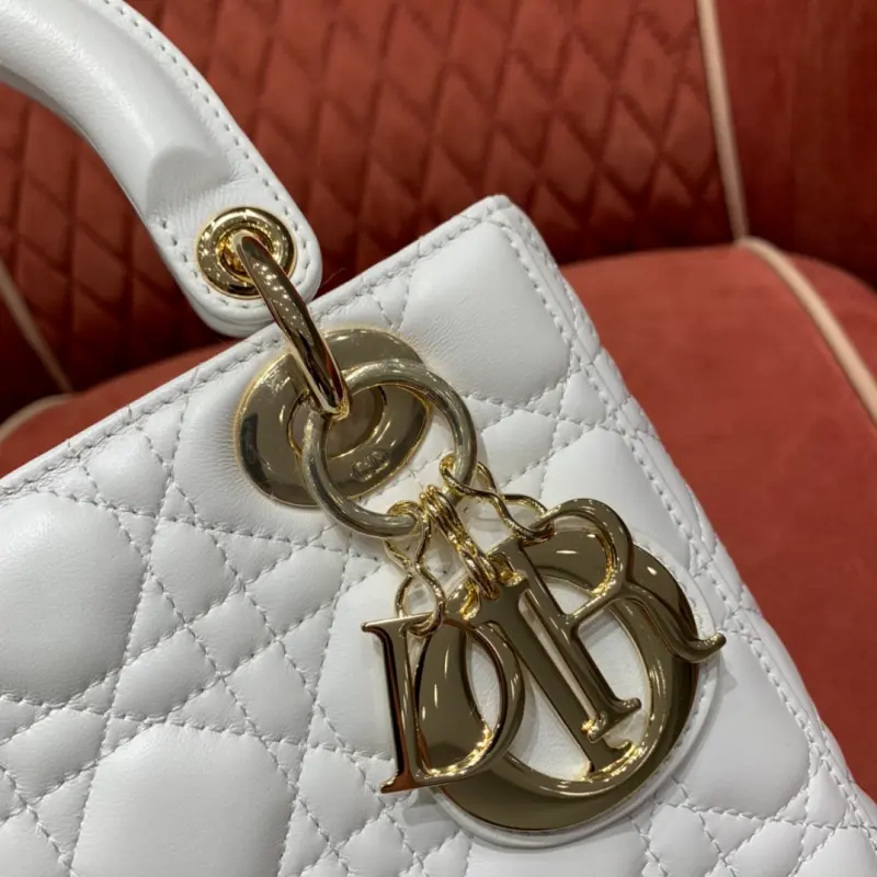 ML86 High Quality Bags - Image 8