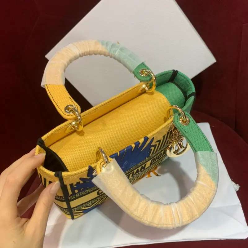 ML51 High Quality Bags - Image 9