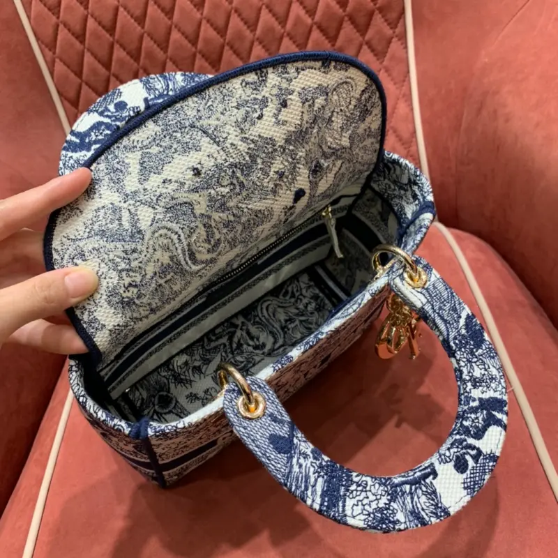 ML43 High Quality Bags - Image 9