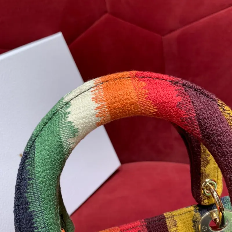 ML37 High Quality Bags - Image 8