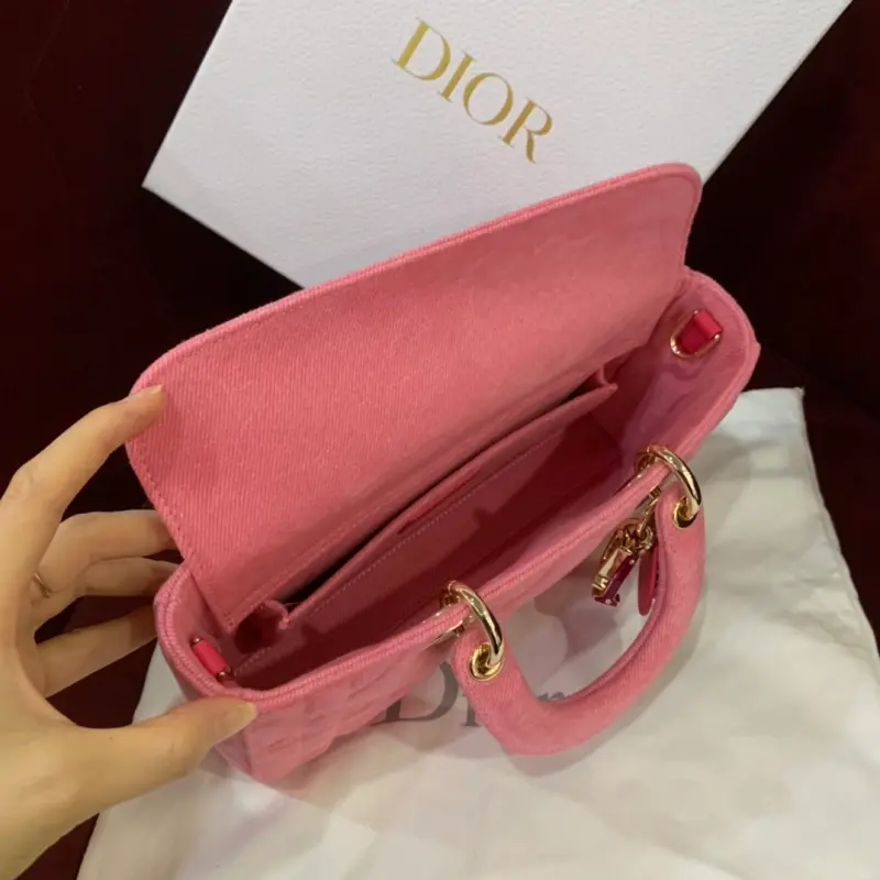 ML18 High Quality Bags - Image 9