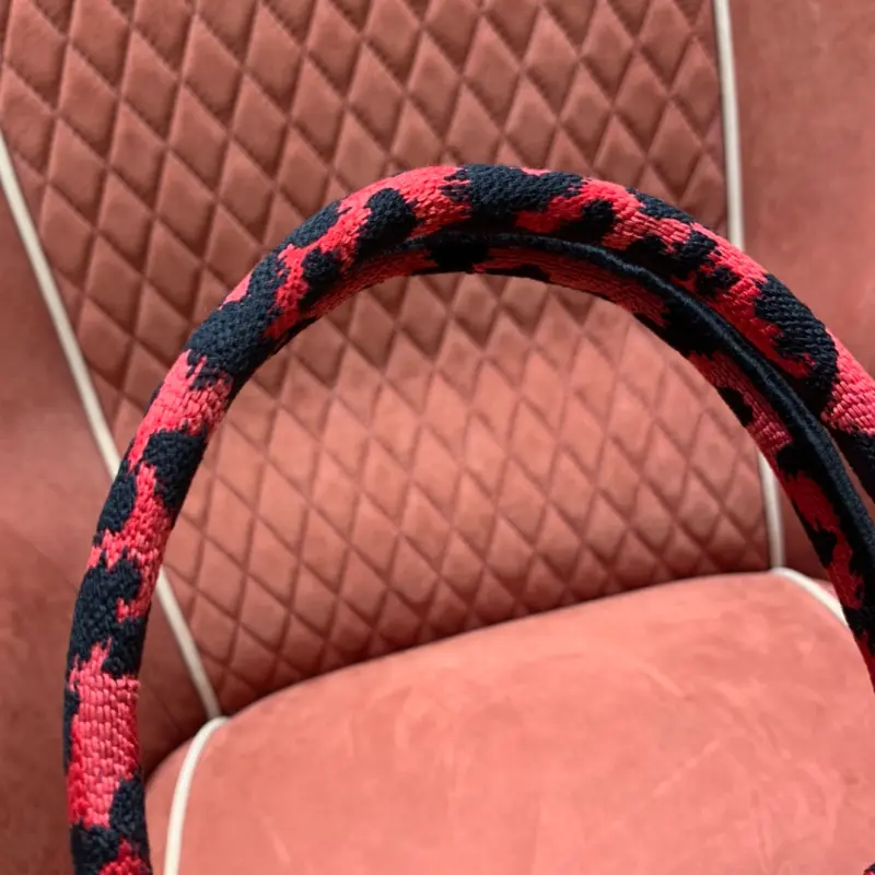 ML14 2 High Quality Bags - Image 9