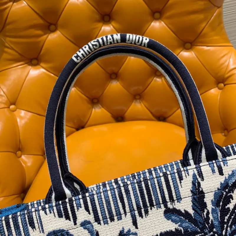 ML10 High Quality Bags - Image 10