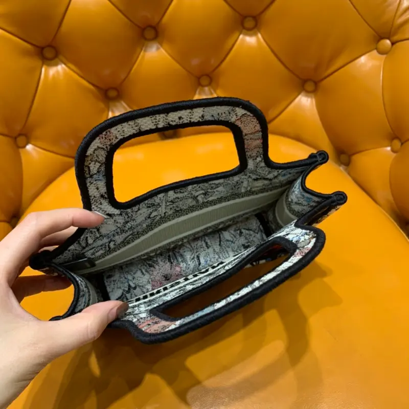 ML7 High Quality Bags - Image 8