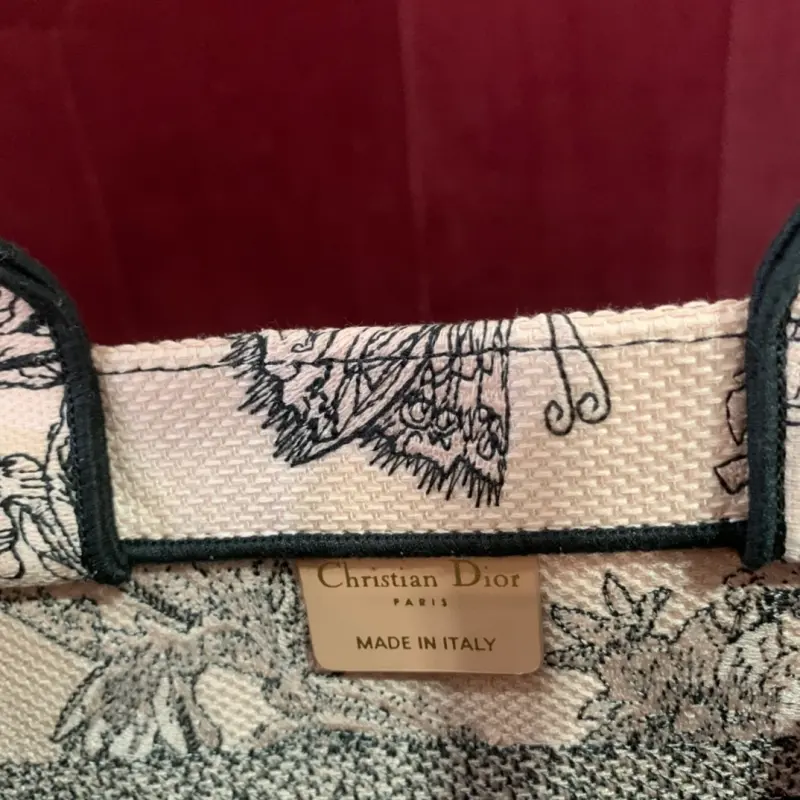 ML192 5 High Quality Bags - Image 8