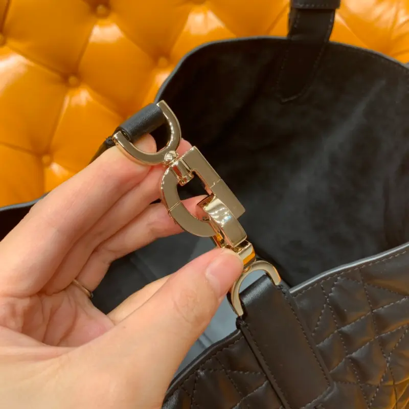 ML175 1 High Quality Bags - Image 9