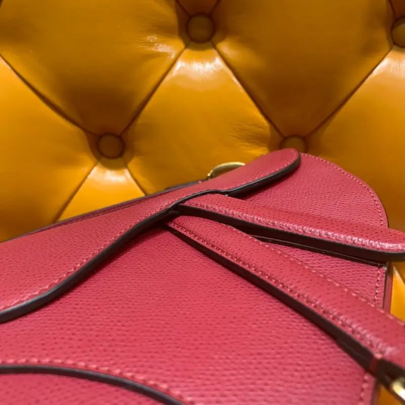 ML121 4 High Quality Bags - Image 10