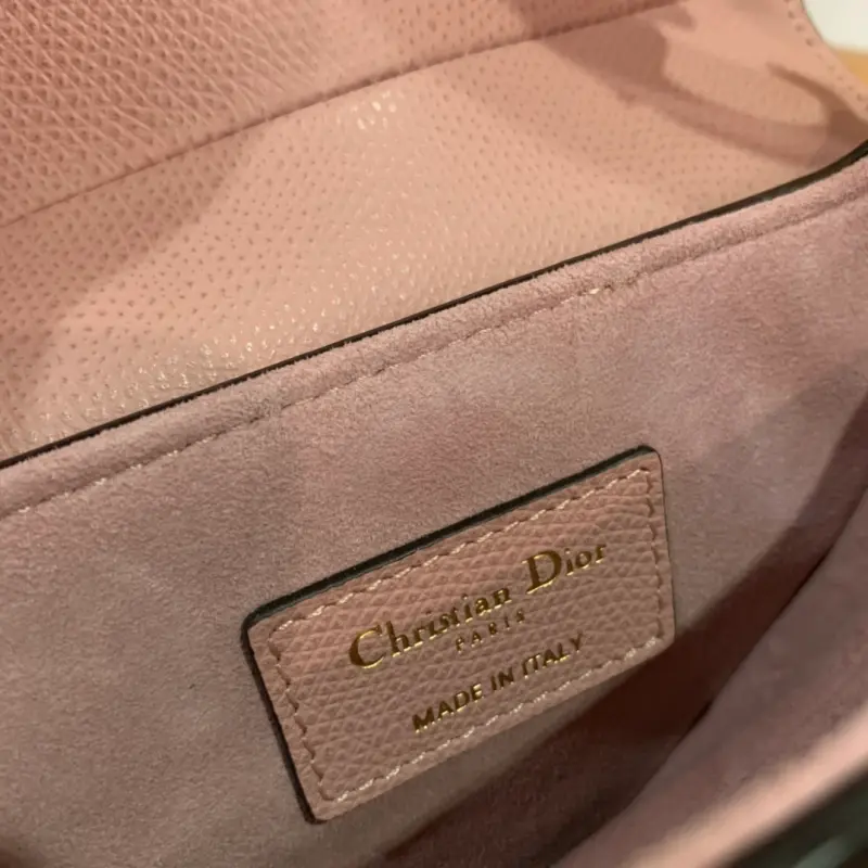 ML62 2 High Quality Bags - Image 9