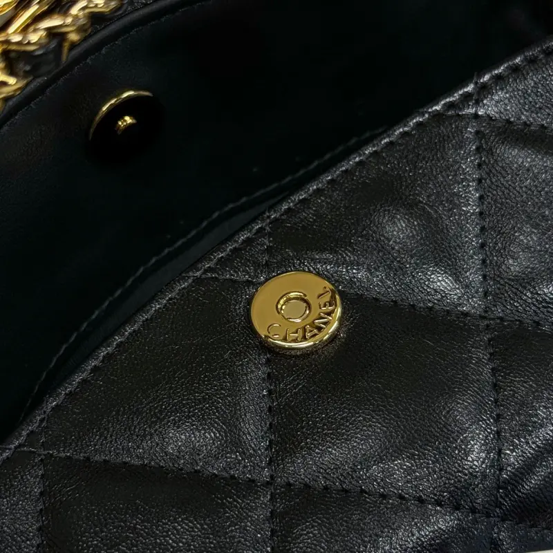 24B Chain Link Lunch Box Bag CM 1 High Quality Bags - Image 10