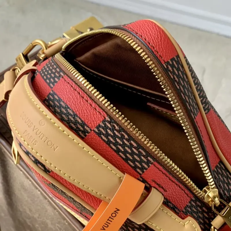 N40561 HH174 24x24x8cm High Quality Bags - Image 9