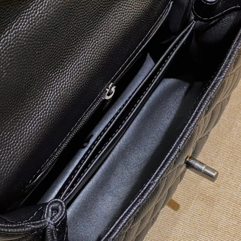 Small 24cm Lizard Handle CM 2 High Quality Bags - Image 9