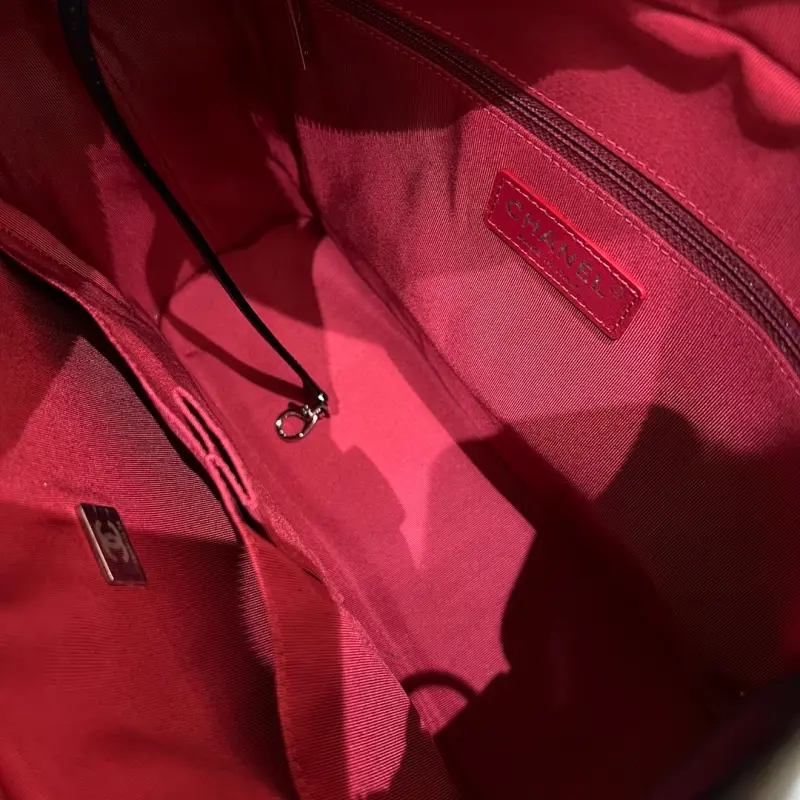 Medium High Quality Bags - Image 9