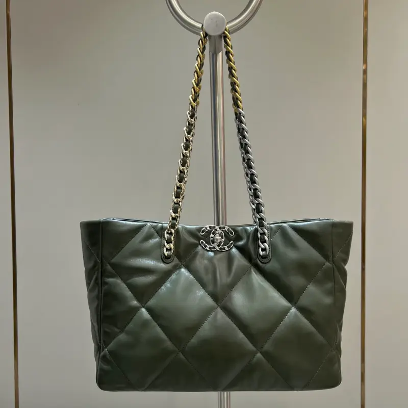 19 Horizontal Shopping Bag CM 2 High Quality Bags - Image 9