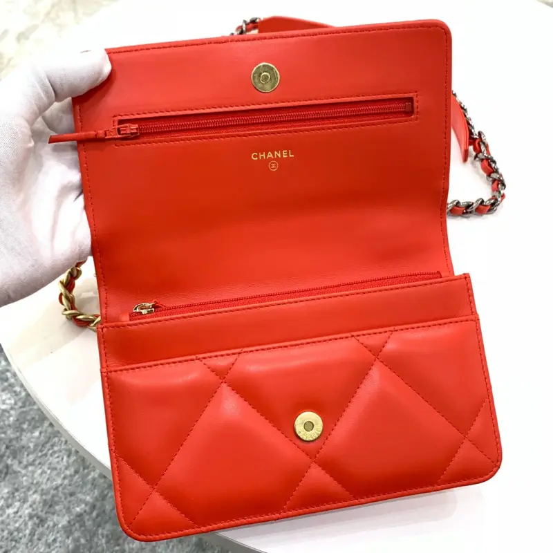 19Woc CM 2 High Quality Bags - Image 9