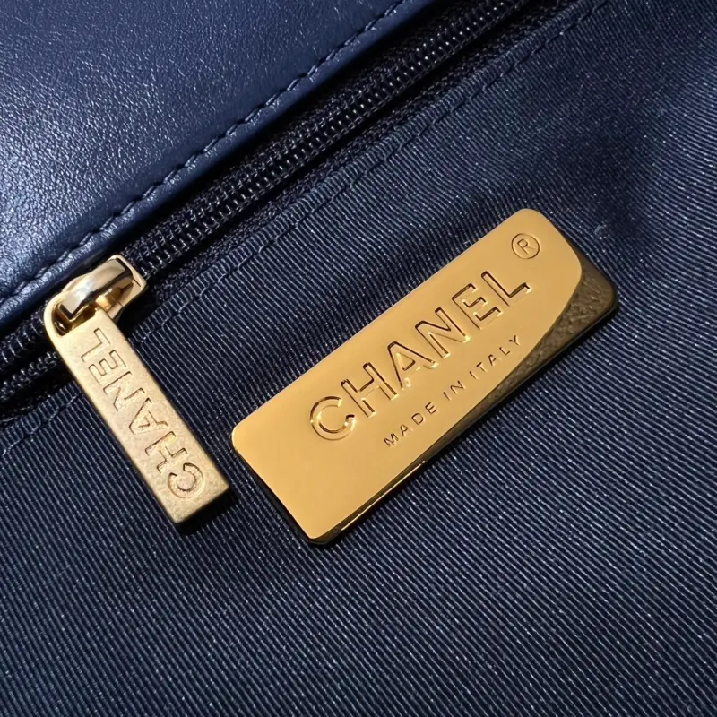 19Bag Small 26cm CM 2 High Quality Bags - Image 9