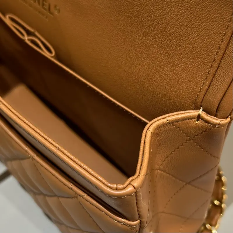 Medium 25cm Sheepskin CM 14 High Quality Bags - Image 9