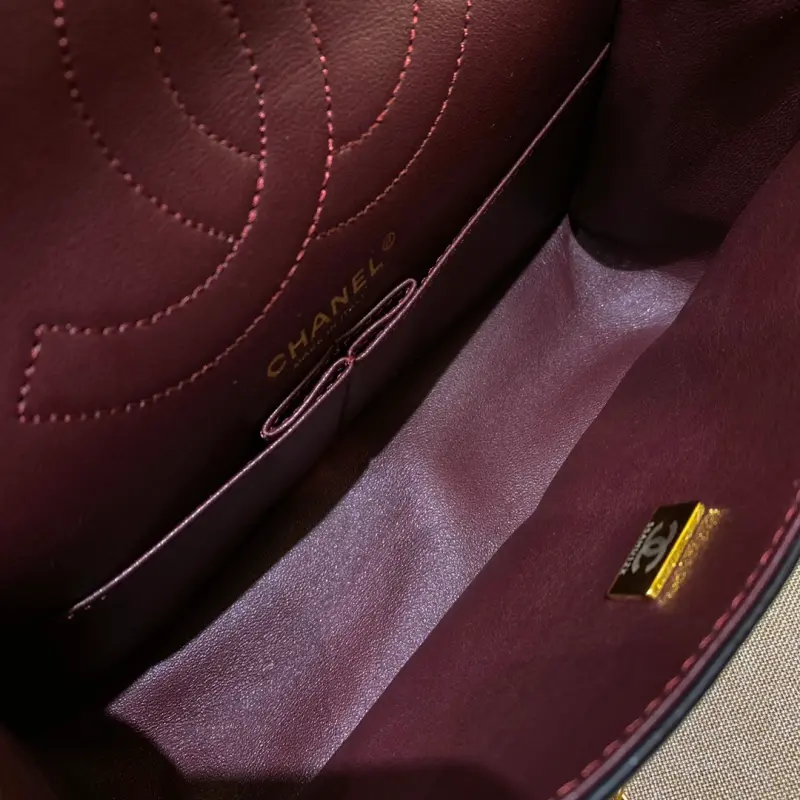 Medium 24cm High Quality Bags - Image 9