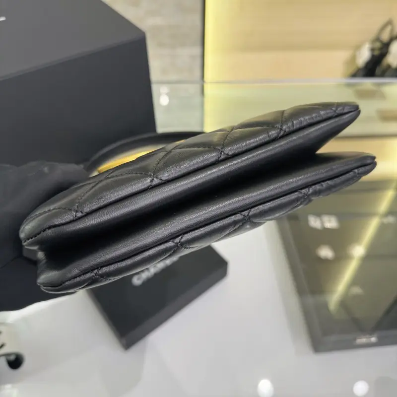 24c Underarm Bag High Quality Bags - Image 13