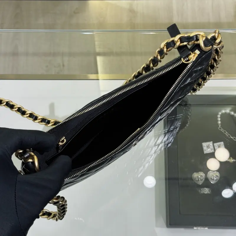 23B Double Chain Hippie Underarm Bag High Quality Bags - Image 15