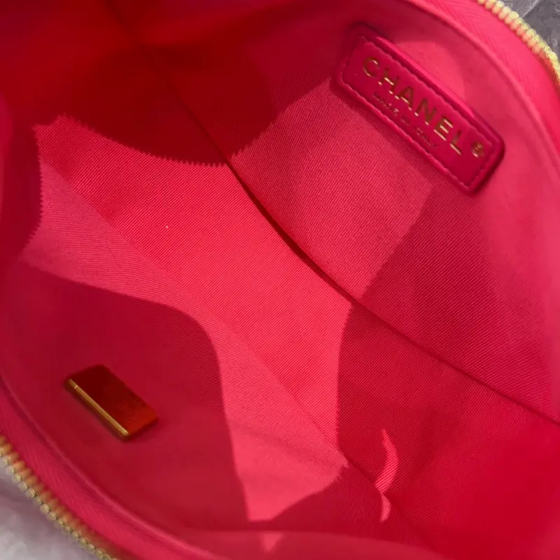 23p Crescent Large Bag High Quality Bags - Image 6