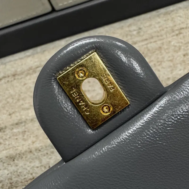 24a Handle Postman Grey High Quality Bags - Image 10