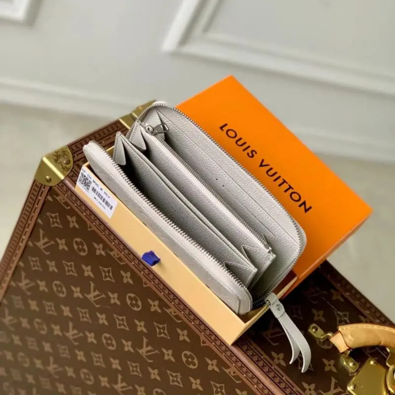 M13825 19.5x10.5x2.5cm High Quality Bags - Image 9