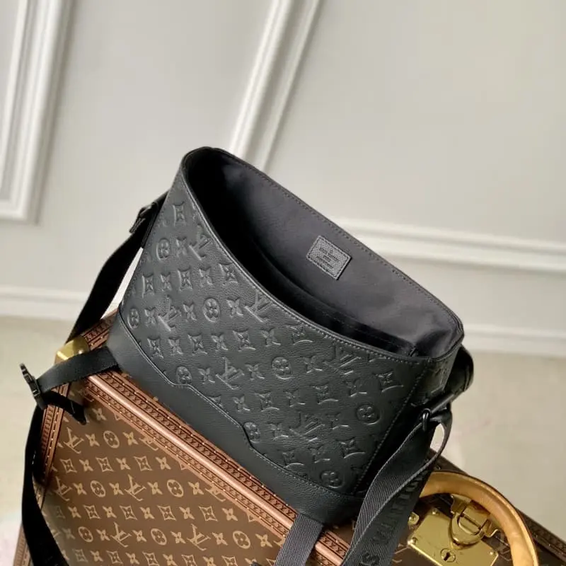 M25121 HH7 33x22.5x11cm High Quality Bags - Image 9